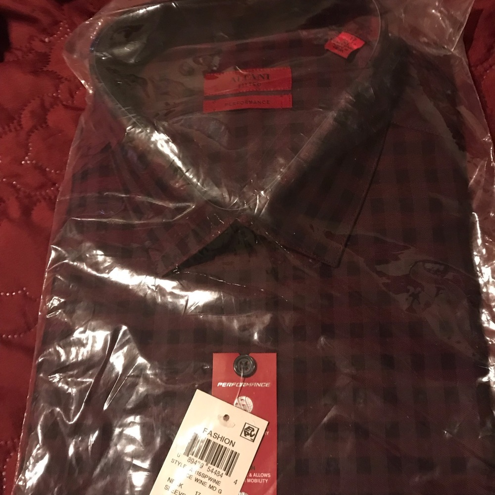 🏀🎩 Men’s Alfani shirt NWTS